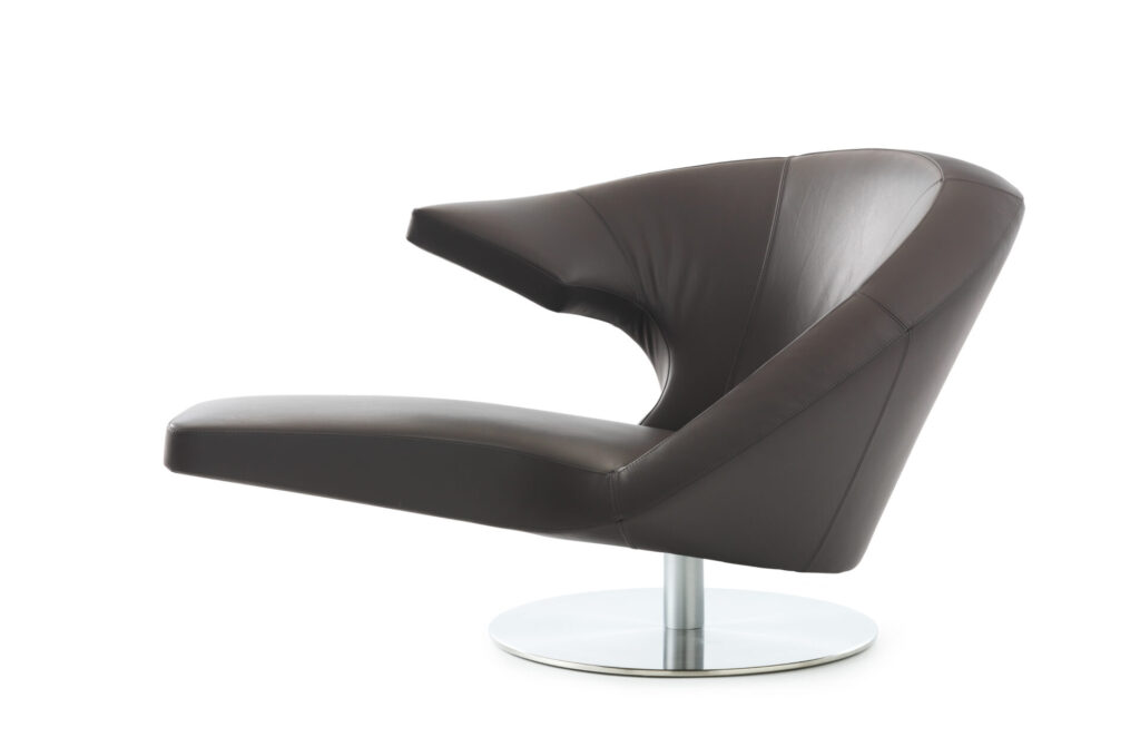 Leolux Parabolica Lounge Chair swivel in leather